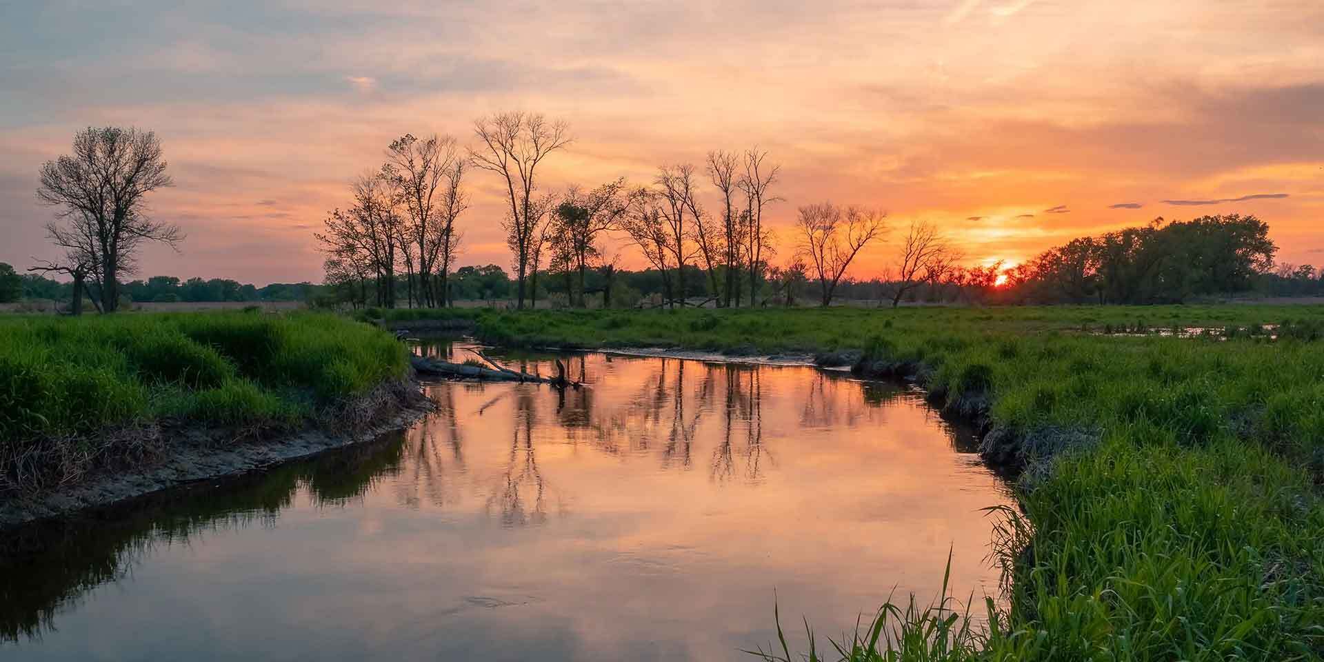 river-scene-at-sunset